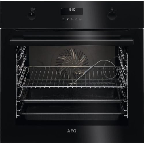 AEG BCE558370B Beépíthető sütő gőz funkcióval | Fekete