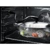 Electrolux EOC8P39Z SteamCrisp Beépíthető gőzsütő | EXCite | 72l | Pirolitikus | Maghőmérő | Assisted Cooking | Fekete