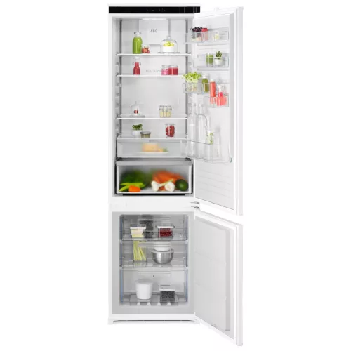 AEG OSC7C191DS beépíthető alulfagyasztós hűtőszekrény | NoFrost | 207/62 l | 188 cm