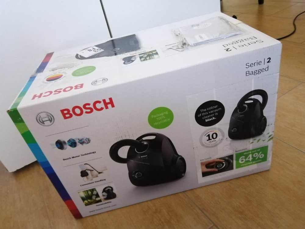 Bosch BGBS2BA2 Serie|2 Porzsákos porszívó | Fekete