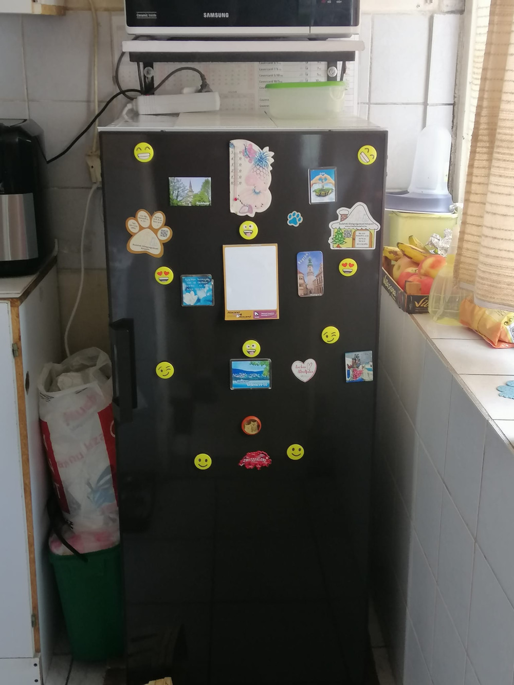 Electrolux EK242SLBR Beépíthető hűtőszekrény | OptiSpace | 214 l | 126.9 cm magas | 54.7 cm széles | Barna Electrolux EK242SLBR Beépíthető hűtőszekrény | OptiSpace | 214 l | 126.9 cm magas | 54.7 cm széles | Barna