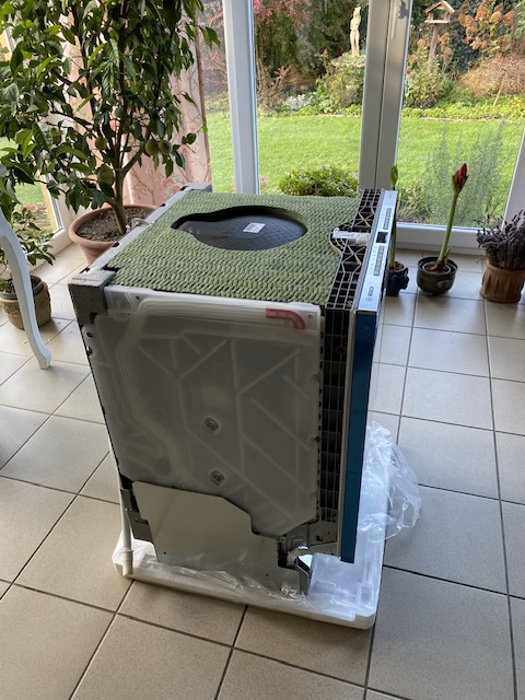 BOSCH SMV4HVX37E Serie|4 Teljesen beépíthető mosogatógép | 60 cm BOSCH SMV4HVX37E Serie|4 Teljesen beépíthető mosogatógép | 60 cm